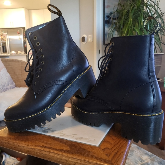 Doc  Martens “Shriver High” Black Boots - Picture 5 of 12